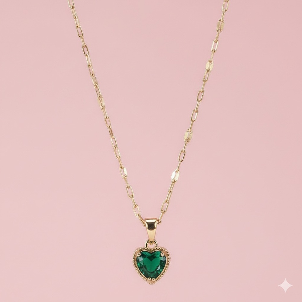 Gold Heart Pendant Necklace